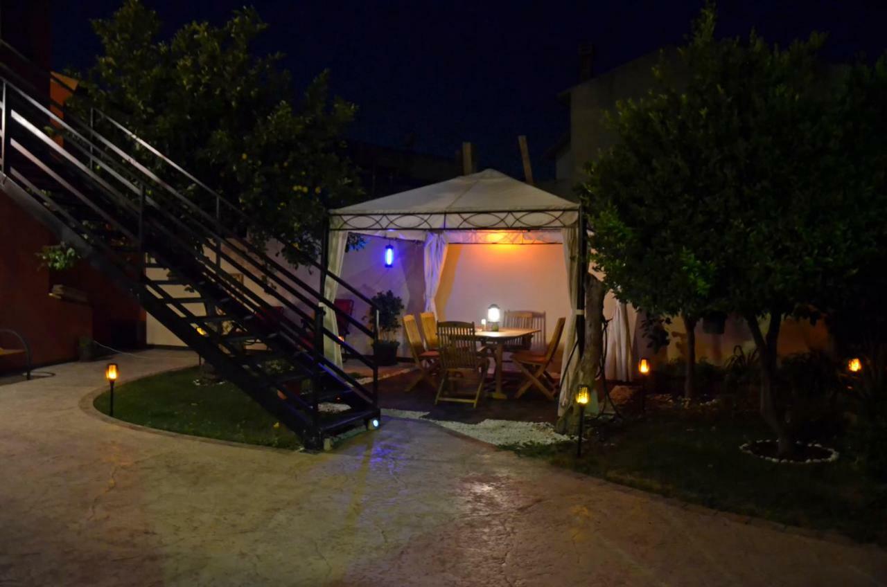 Artista B&B Càbras Екстериор снимка